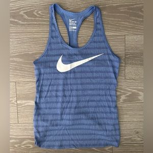 Nike Women’s Tank Top Size Medium